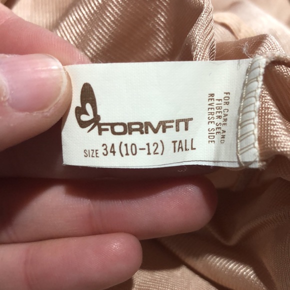 Formfit 100% nylon made in USA slip 34(10-12) tall - Picture 10 of 11